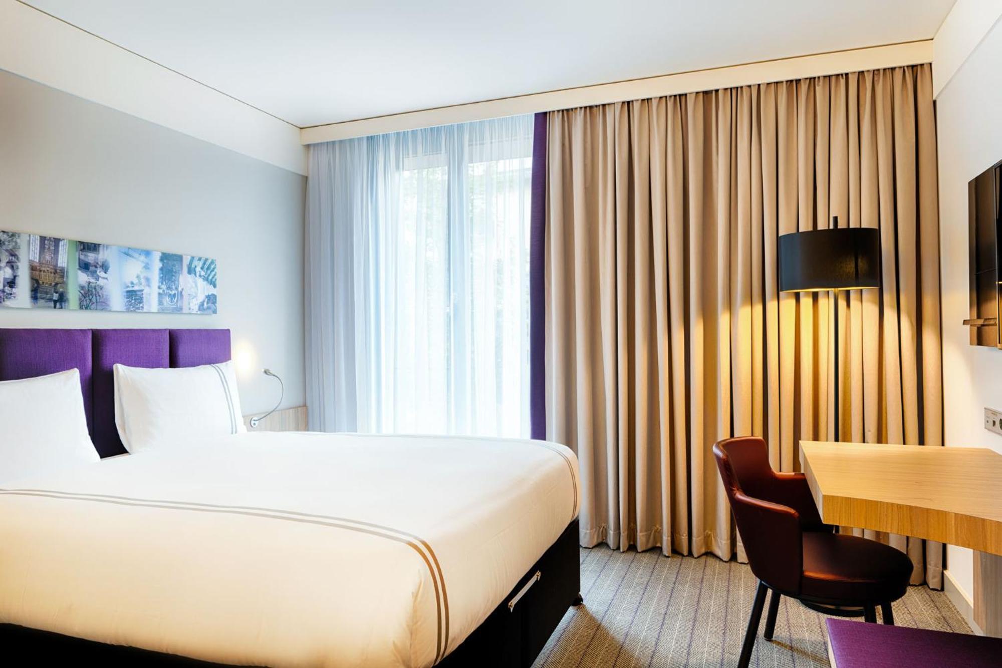 Premier Inn Heilbronn City Centre Exterior foto
