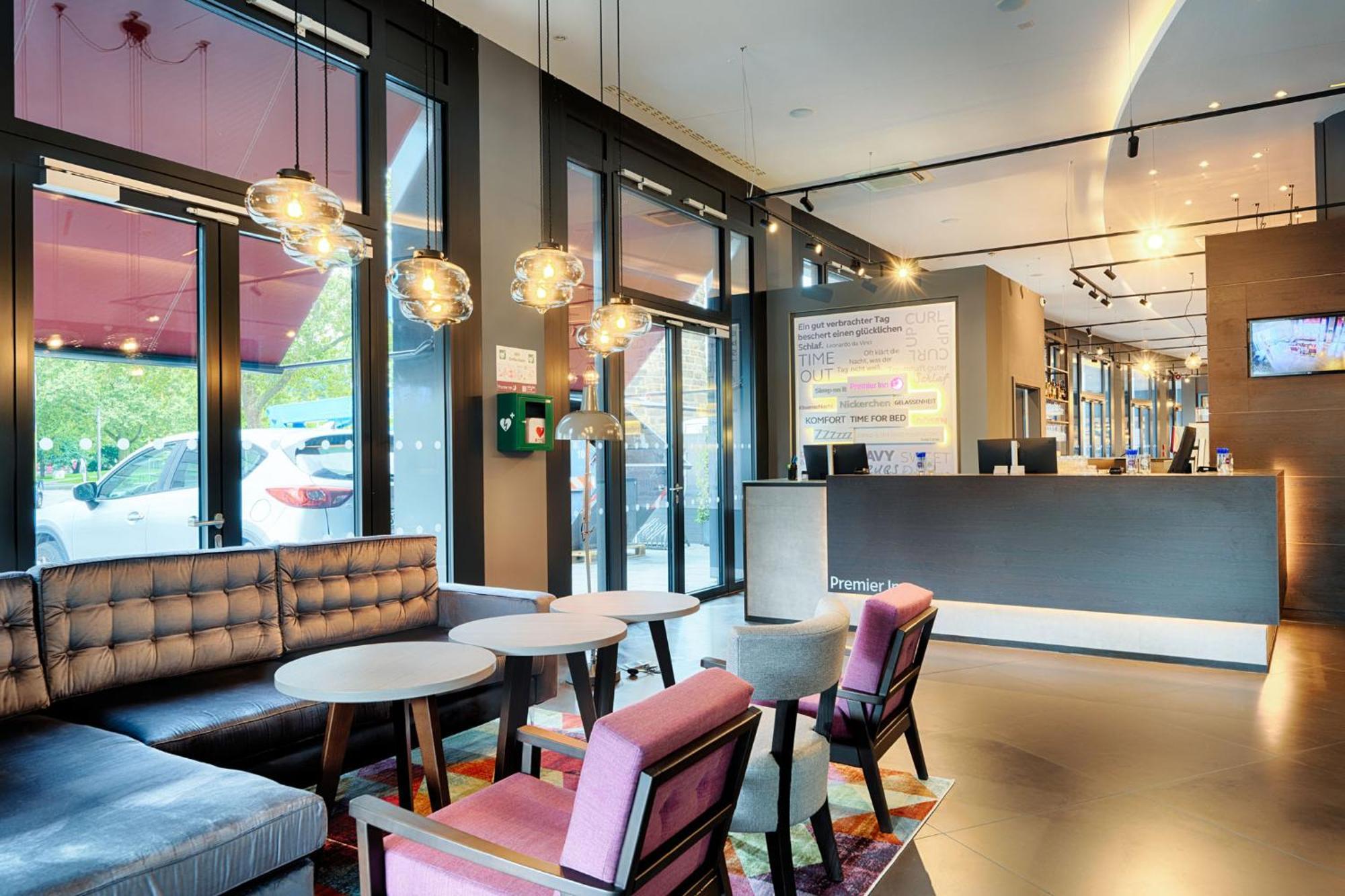 Premier Inn Heilbronn City Centre Exterior foto